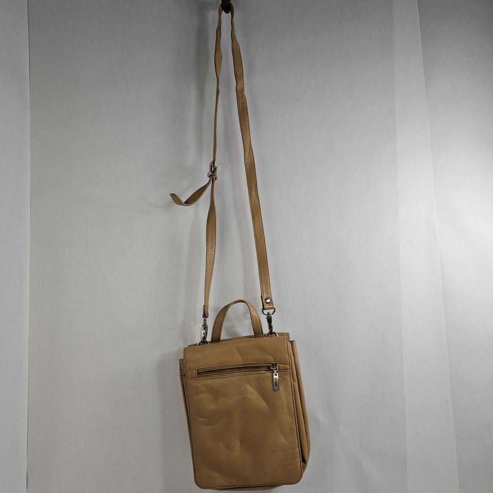 VTG Wilson Pelle Studio‎ Tan Supple Leather Crossbody - Excellent Interior Cond